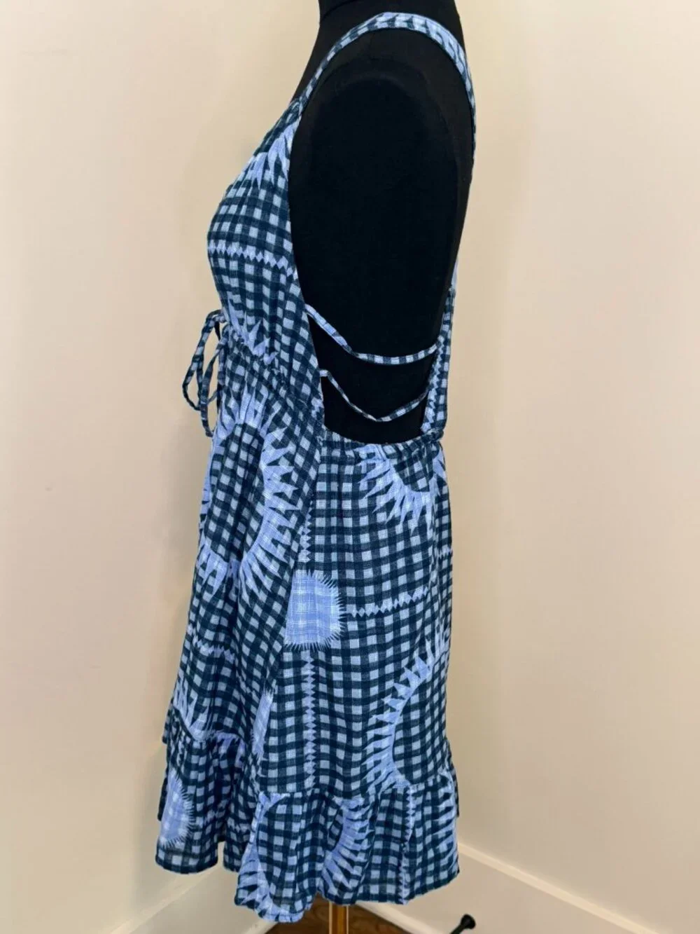 Urban Outfitters Summer Dress - Picture 4 of 11